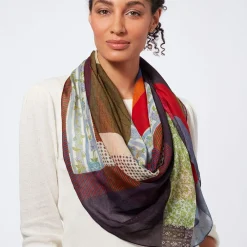 Discount The Met Store Gee's Bend Pettway Quilt Design Oblong Silk Scarf
