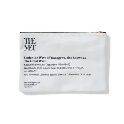 New The Met Store Hokusai Great Wave Zip Pouch