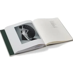 Online The Met Store Karl Lagerfeld: A Line of Beauty